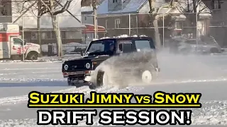 Suzuki Jimny Snow Drifting !