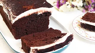 OMG! This sour cream chocolate cake melts on your tongue 😋 👌