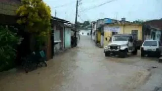 Alagamento na comunidade de Garapeira em Prazeres Jaboatão.