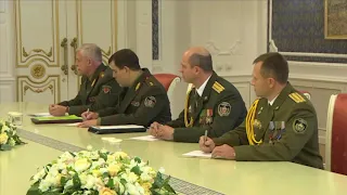 Хроники заБеларусь. Лукашенко — в тайной связи с КГБ