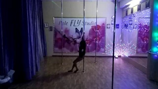 Диана Бекшински, Pole FLY