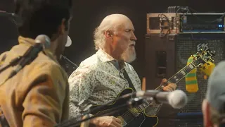 Scary Goldings ft. John Scofield & MonoNeon LIVE | We Come in Peace