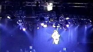 Linkin Park - Rochester, New York (2001.07.25; Source 2)