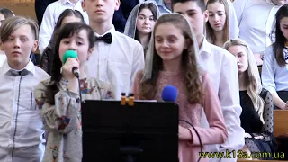 "Знають люди пісню" - пісня