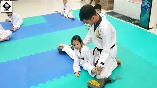 Ép dẻo Taekwondo | Taekwondo split