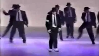 YouTube          michael jackson dangerous 1993