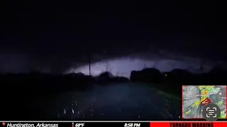 Tornadoes Strike The ArkLaTex - LIVE As It Happened