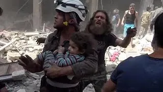 Сирия: новые удары по Алеппо. Десятки жертв
