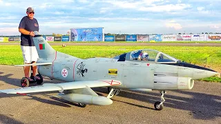 GIANT HUGE 49KG FIAT G-91 SCALE 1:2,7 RC TURBINE JET FLIGHT DEMONSTRATION