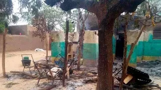 Massacre au Mali : des officiels en visite à Ogossagou