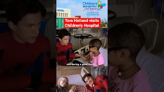 Tom Holland visits Children’s Hospital LA ♥️♥️ #tomholland #spiderman #childrenshospital #marvel