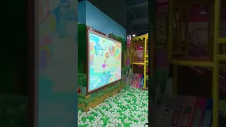 EPARK Magic machine, indoor playground smash ball, interactive wall projection game