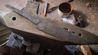 How to Forge a Trailing Point Bowie