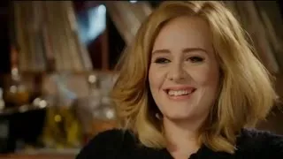 Adele Rocks 'SNL,' Gushes Over Boyfriend Simon Konecki