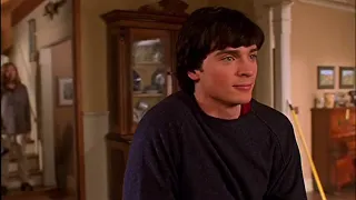 Smallville 1x08 - Martha and Jonathan catch Clark cleaning after the party