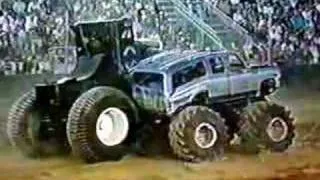 Super Pete Monster Truck Demo Derby From Bremerton '97 pt.2