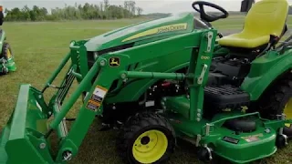 Drive Green: John Deere AutoConnect™ Drive-over Mower Deck Comparison