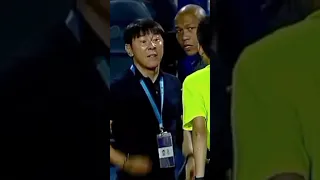 Wasit Nyaris di Gigit...! Reaksi Shin Tae-Young Ketika Marah 😂