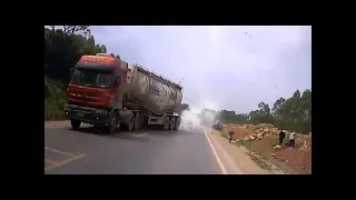 Best TRUCK Fails Compilation ★ Truck Driving FAIL Videos ★ Best of 2017