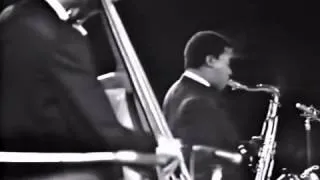 Miles Davis - Around The Midnight (Live 1967)