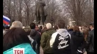 У Луганську пройшов проросійський мітинг