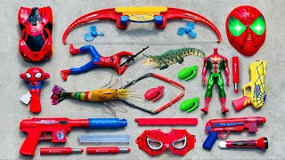 Spider Man Action Series Guns & Equipment - Sea Animal Lobsters, MP40 SMGs, Bow & Arrow, Revolvers