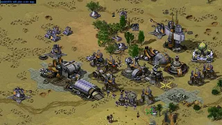 First time on the Well of Wealth map and it was epic - Online Multiplayer Red Alert 2 Gameplay