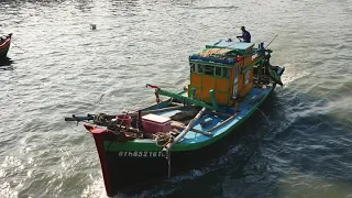 Vietnamese Boats / Вьетнамские Лодки