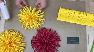 Giant Fluffy Centre for Large Paper Flowers / DIY tutorial