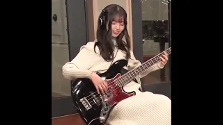 #齋藤飛鳥　ベース