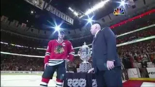 Jonathan Toews accepts the Campbell bowl