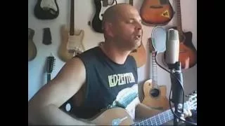 Walking on the moon - (The Police) Acoustic cover by GaB
