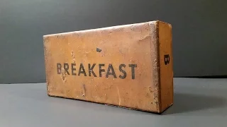 1945 US K Ration Breakfast MRE Review 70 Year Old Pork & Eggs Meal Ready To Eat Unboxing