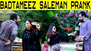 Batameez Salesman Best Prank | Velle Loog Khan Ali