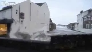 Big waves hit Newlyn Bridge on Valentines day