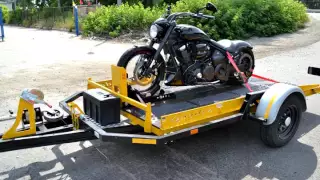 MotLock ловушка фиксатор переднего колеса мотоцикла от производителя Tilt Load Trailers