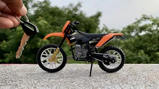 Unboxing of Scale 1:18 Model KTM Dirt Bike | KTM RC 390 | KTM 1290 Super Duke R | Diecast Model |