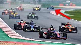 RIMONTA FUORI DI TESTA! Da quattordicesimo a.... - Racing is Life 2020 auto Misano Gara 1