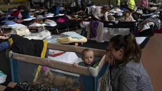 Поток беженцев с Украины не прекращается