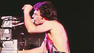 Queen - We Are The Champions (Live in Vancouver 1978) UPGRADE