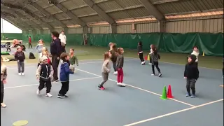 L'échauffement du mini-tennis