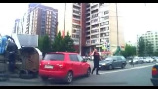 Car crash | Car accident (Dashcam) June 2016 #17 ДТП СПБ. Люди не остались равнодушными! (Russia)