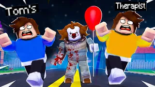 We GOT Chased by  The CREEPY CLOWN In ROBLOX RP..!! GAME THERAPIST