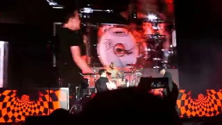 Blink 182 - (2017-09-22) - All The Small Things - Life Is Beautiful Festival