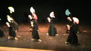 Sevillanas con abanico ( Academia M.Carmen Ortega )