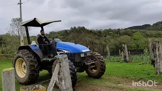 PRIMEIRAS LIÇÕES DE COMO DIRIGIR UM TRATOR 😆