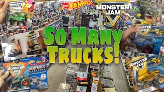 I Found SO MANY Monster Jam Diecasts At These Antique Stores! CHASES, RARE & VINTAGE TRUCKS!