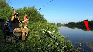 Не успевал на две удочки. Бешеная рыбалка.