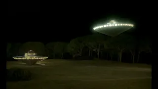 The Troops vs Aliens - UFO landing scene