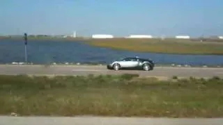 Million Dollar Bugatti Veyron Crashes Into Lake